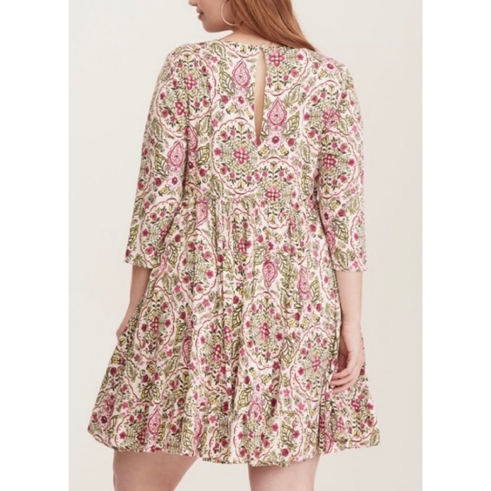 Torrid Ivory Floral Challis Skater Dress - Picture 2 of 8